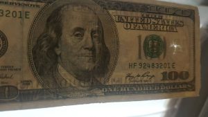 Обмен старых банкнот